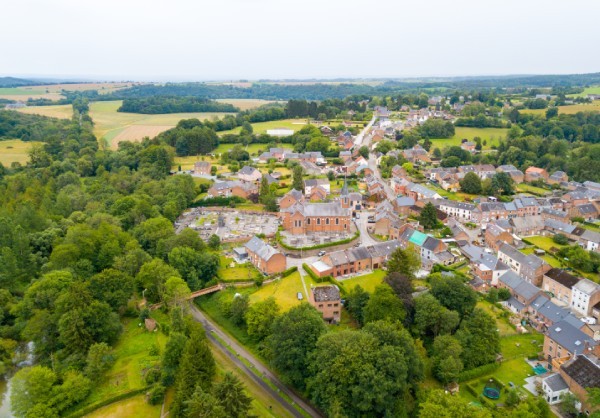 Vendre une maison, un terrain ou un appartement à Houyet